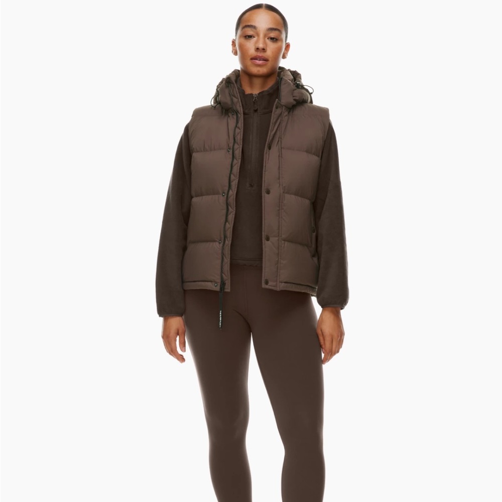Aritzia super puff vest- regular length